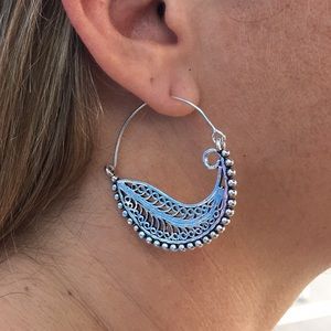 Leafbucca Earrings